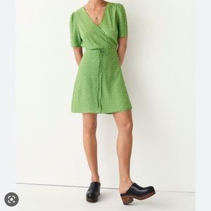 & Other Stories Printed Scallop Wrap Mini Dress Floral Lime Green